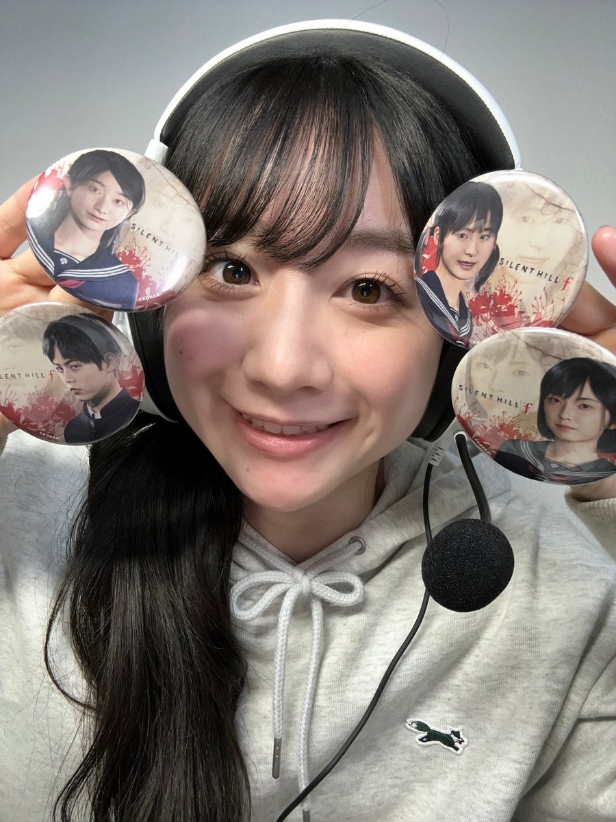 Gingagai_pismis's tweet image. #11 ありがとうございました。
千鶴屋の缶バッジ全部揃ったよ。
嬉しい嬉しい。
次もよろしくお願いします。

#silenthillf