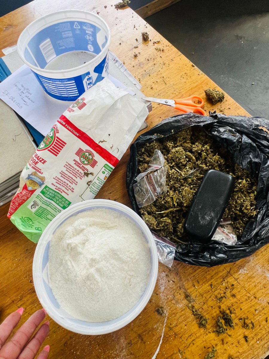 SAPoliceService's tweet image. #sapsMP A 31yr-old parolee was arrested at Standerton Correctional Centre on Sunday, 18/01, after he attempted to smuggle dagga and a cellphone into the prison cells.

The suspect was immediately arrested and charged with possession of drugs and defeating the ends of justice. He…