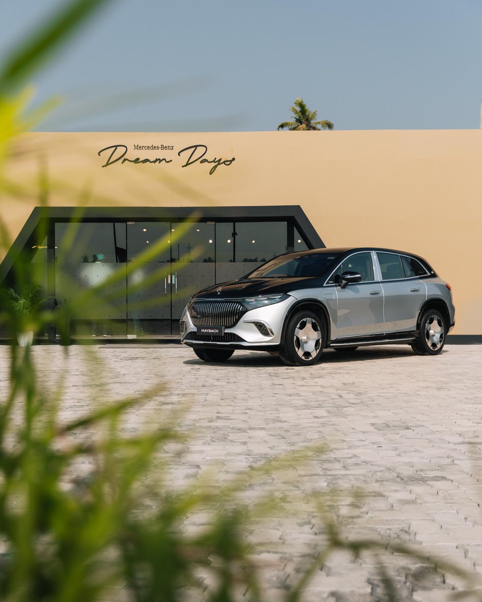 MercedesBenzInd's tweet photo. To the Star, the dream, and the moments that stay long after the drive. 

The Mercedes-Benz Dream Days Festival Kochi. 

#DreamDaysFestival #KochiEdition #MercedesBenzIndia https://t.co/fQg9UG3q49