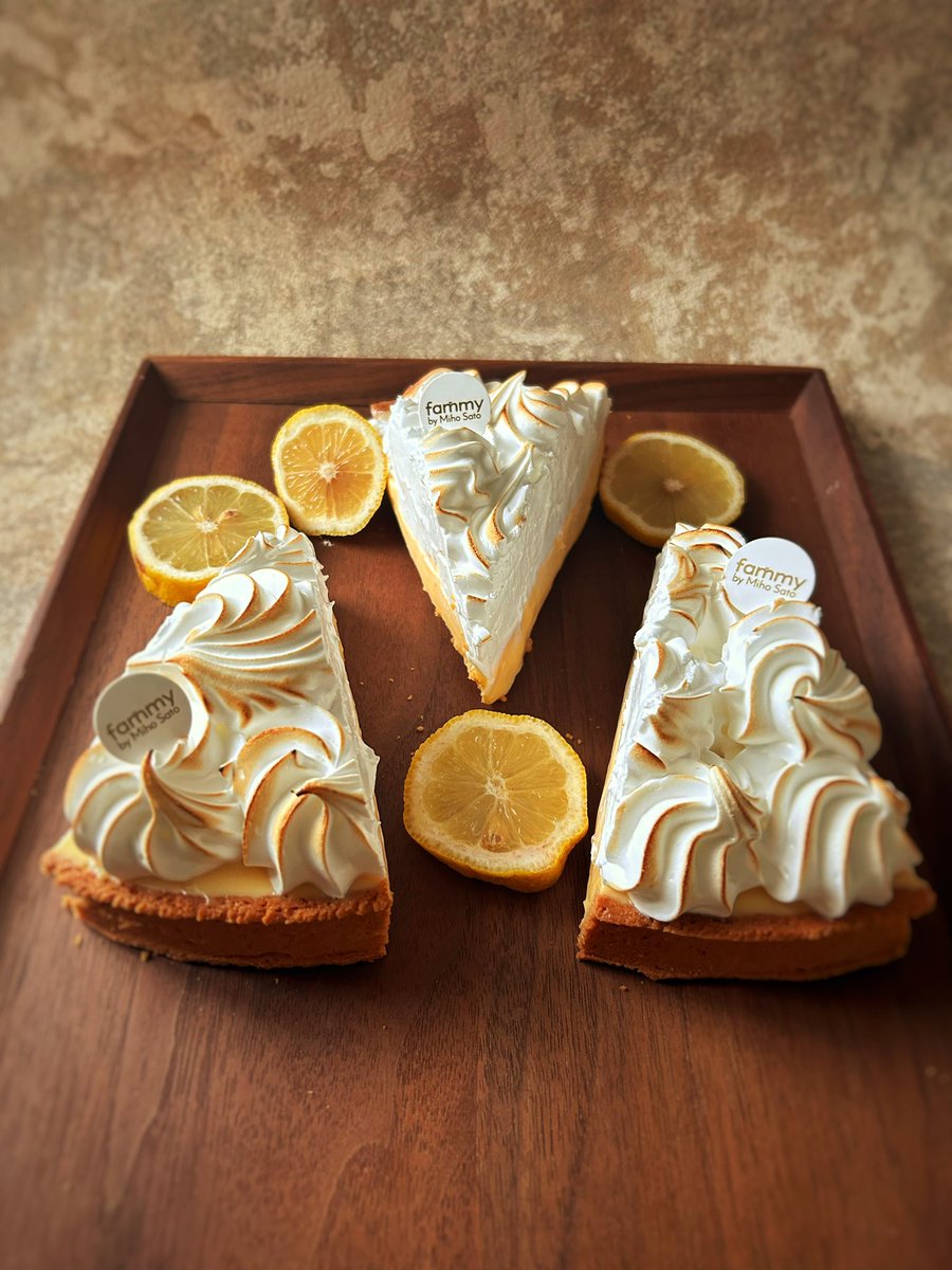 mihho19's tweet image. 瀬戸内レモンタルト🍋🥧
催事では浦和スコパで久しぶりに登場！！

実はレモンは今が旬です🍋！！
キュンと酸っぱいfammy by Miho Satoのレモンタルト！