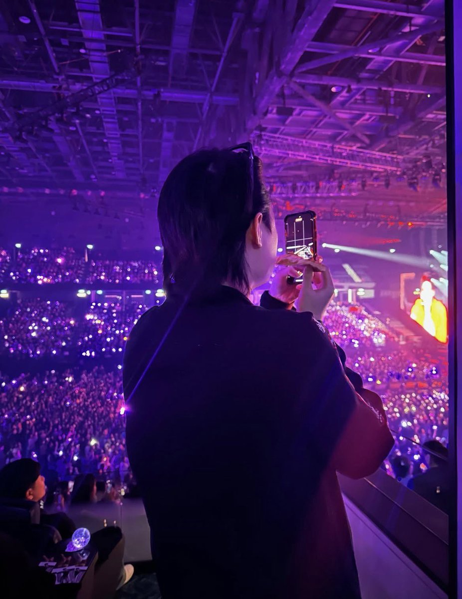 ทุกคน ชั้นนอนร้องไห้ 😭😭😭😭😭😭😭😭😭😭😭😭😭😭😭😭😭