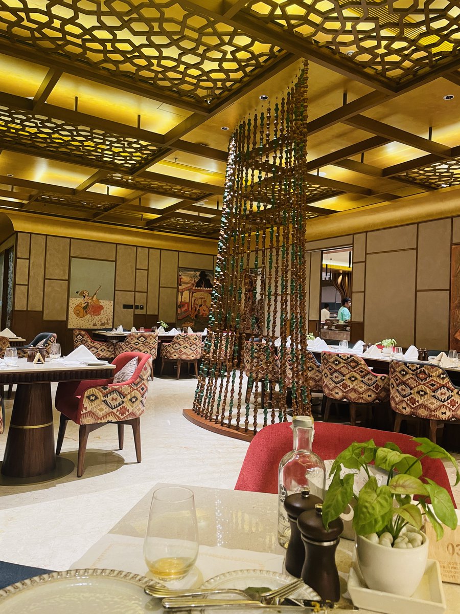 RedwoodX Exchange B1 amenities review