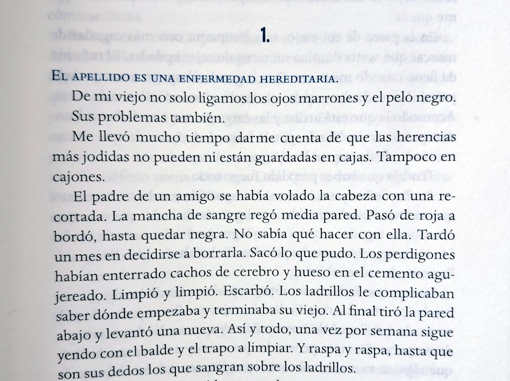 M de Marlowe tweet media