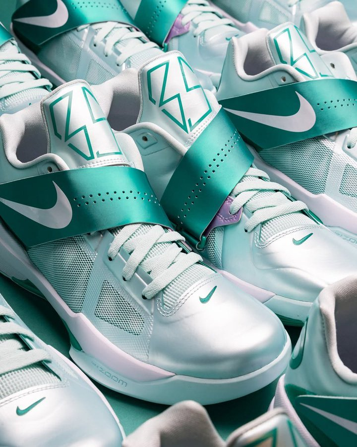 kd mint shoes