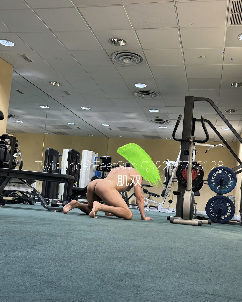 underfeet tweet media