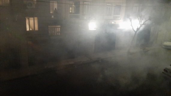 NiohBerg's tweet image. From inside Iran:

"On the 8th of January, they used another type of gas besides tear gas. 

It filled the entire alley.  

Even after 10 days, we still have headaches and feel completely drained.  
It was very strong and smelled awful, like the smell of bleach."
