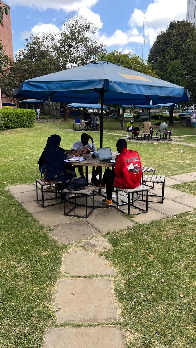 Steph4dAys's tweet photo. Wellness on campus also means supporting each other academically and mentally through shared learning spaces.
#weareuon #siniuon #healinginprogress❤️ #wellnessredefined #findingbalance https://t.co/qHfFJu4ZLe
