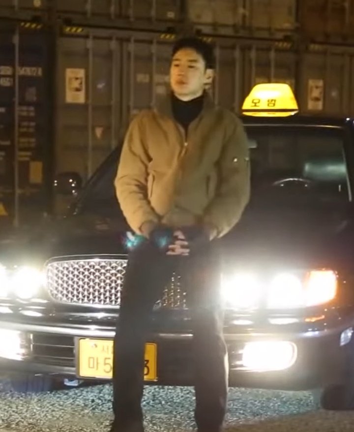 simpforjehoon's tweet image. GETTING READY                    TO MAKE HISTORY