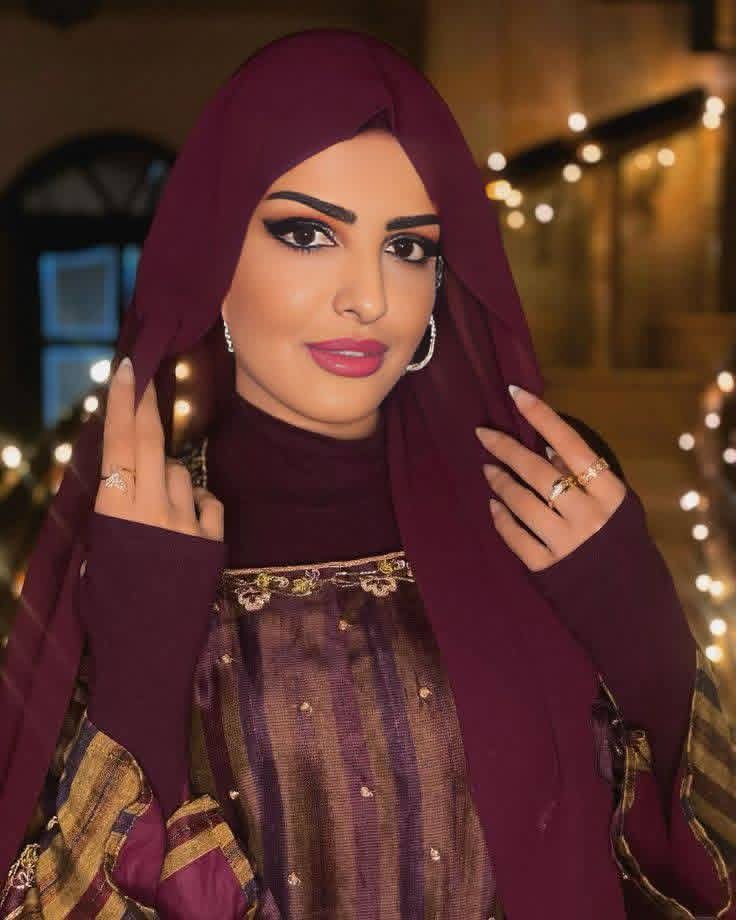 مرحبا، أريد أن أتحدث معك وأنت لا تجيب.👤 لقد أرسلت لك طلب مراسله📩 أهلا، كيف حالك ؟؟؟