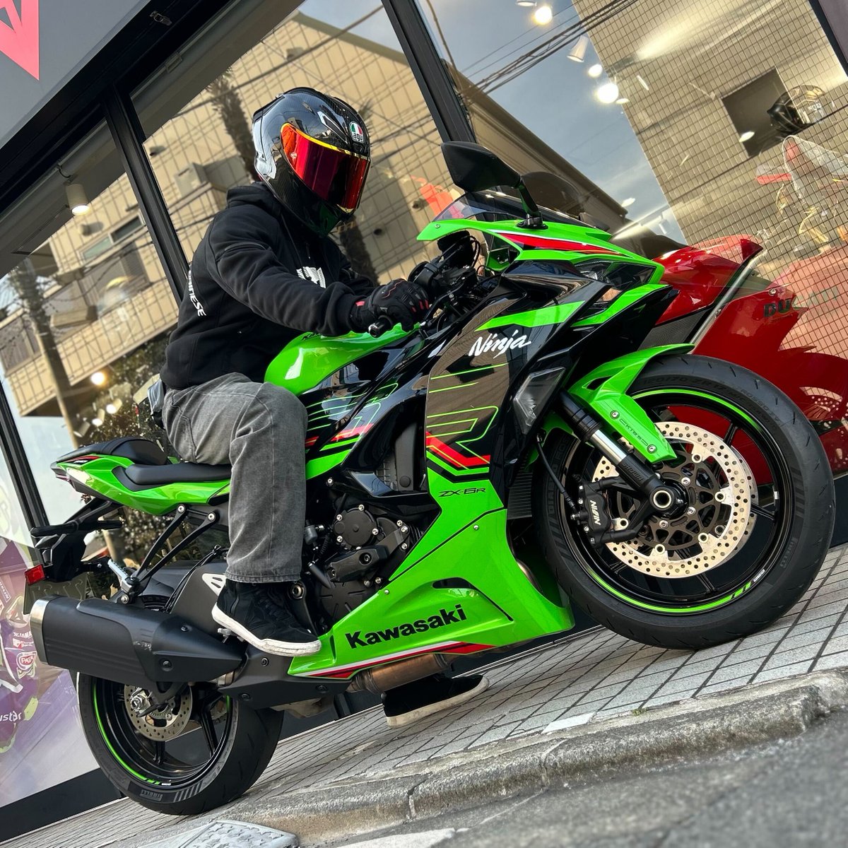 Brilliant #DaineseCrew & #AGVRider !! 走るたびに心を昂らせる