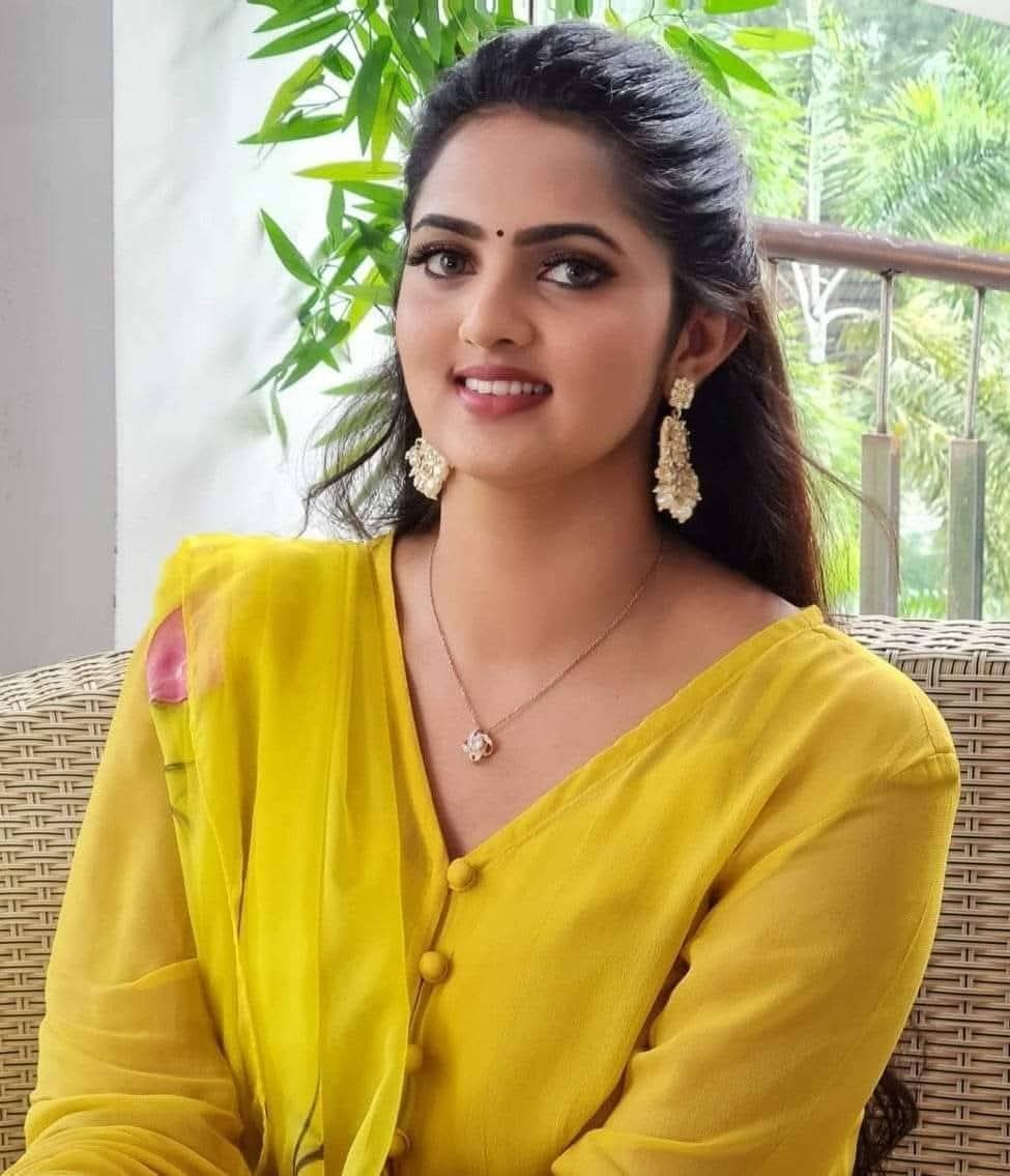 kayaldevaraj's tweet photo. January 20th

#Embiran #80sBuildup  Heroine #RadhikaPreethi Birthday

#HappyBirthdayRadhikaPreethi 
#HBDRadhikaPreethi #எம்பிரான் #80sபில்டப் https://t.co/2XgRZtvkYX