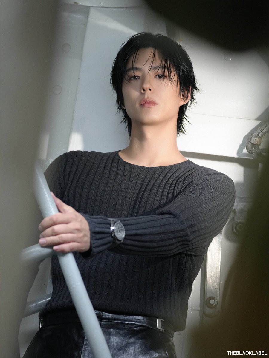 zagummy1's tweet photo. 45 images downloaded 😭😭😭 thank you king @BOGUMMY https://t.co/mZTJFvIvbr
