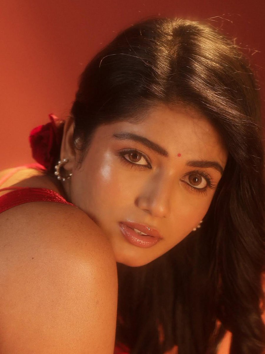 cinema2day's tweet photo. Viyana 😍📷 https://t.co/hL2GusgLuv