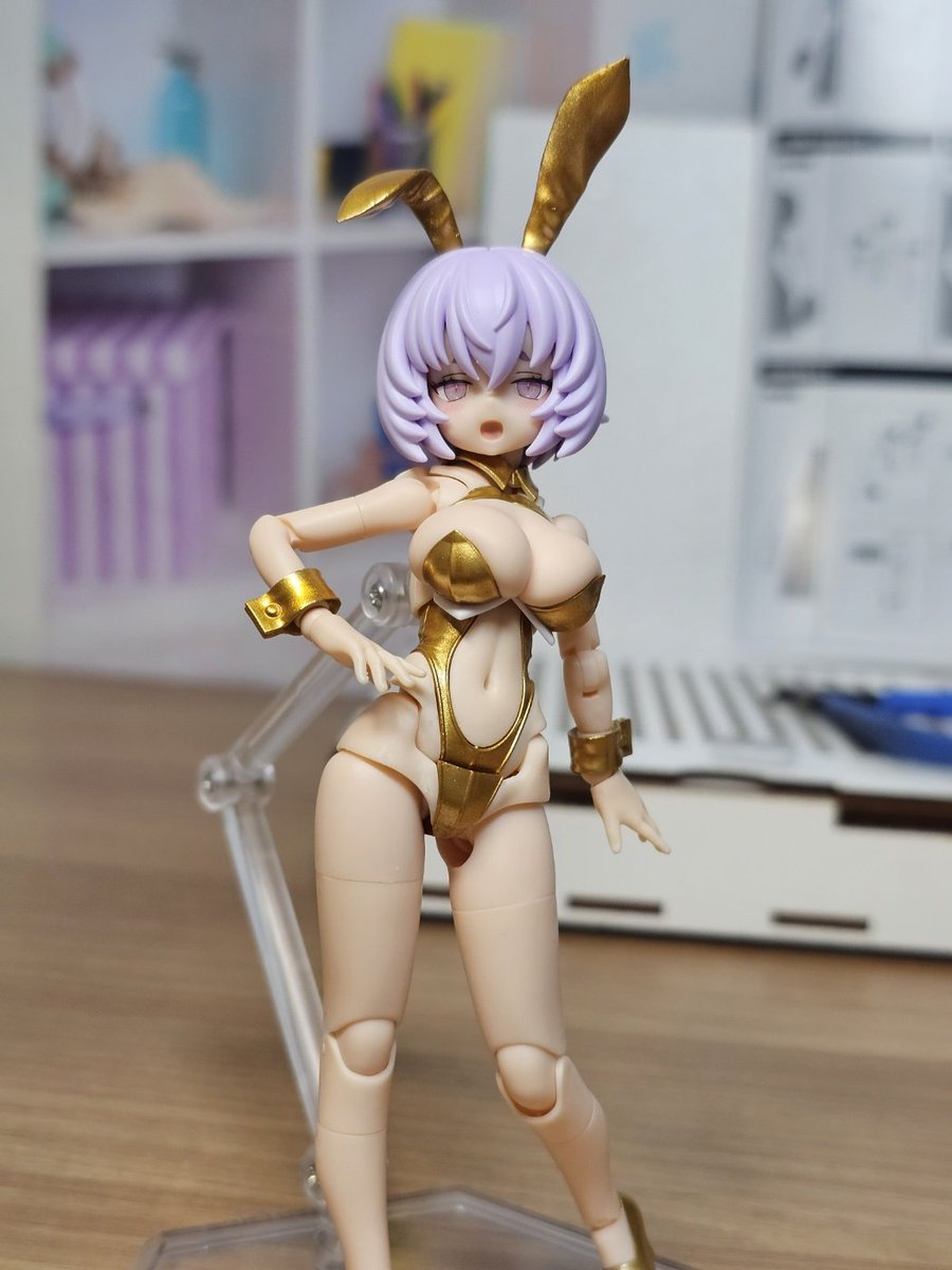 일하기싫어으어엌 tweet media