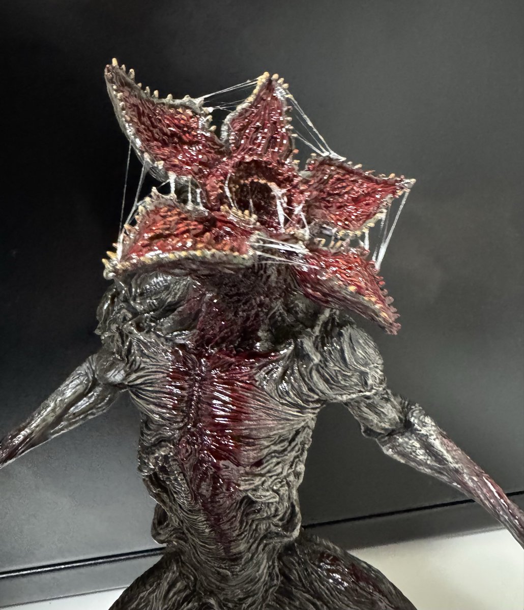 godaimesitemasu's tweet photo. 初リペイントぶち楽しいね😆
#ストレンジャーシングス
#StrangerThings
#デモゴルゴン
#Demogorgon
#フィギュアリペイント
#FigureRepaint
#CustomToy https://t.co/ZTi794c0NL