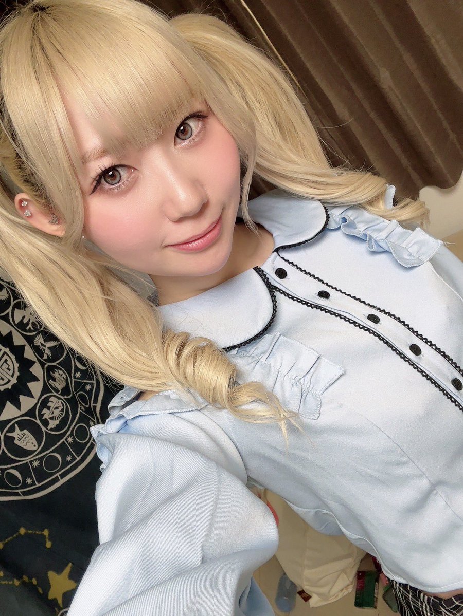 อายูน่า เรนโบว์ เลิฟ