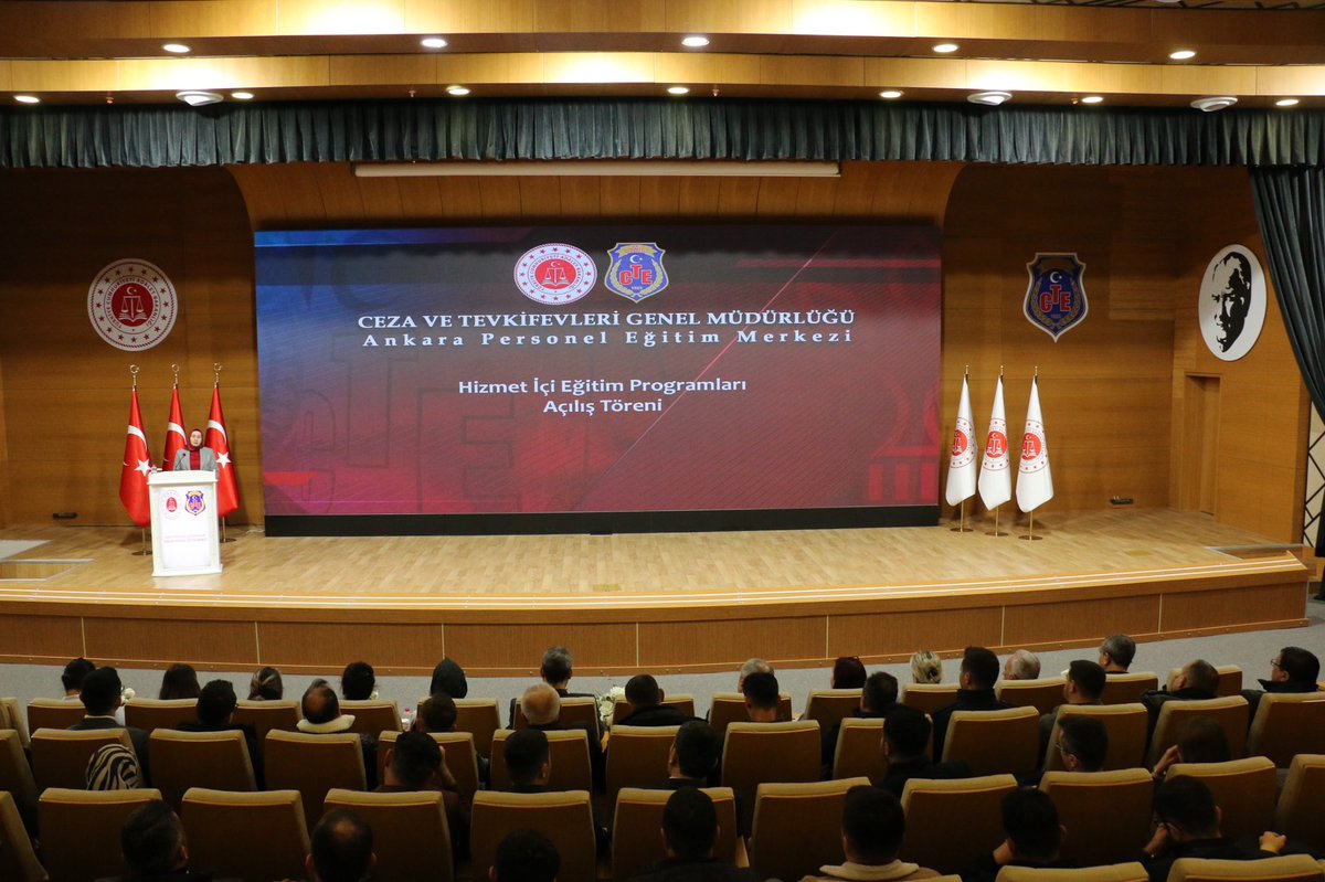 cikpem's tweet photo. Ceza İnfaz Kurumlarımızda görev yapan personelimize yönelik olarak Eğitim Merkezi Müdürlüğümüzde gerçekleştirilen hizmet içi eğitim programları düzenlenen Açılış Töreniyle başlamıştır. Eğitime katılan personelimize başarılar dileriz. https://t.co/NG4QzIHV51