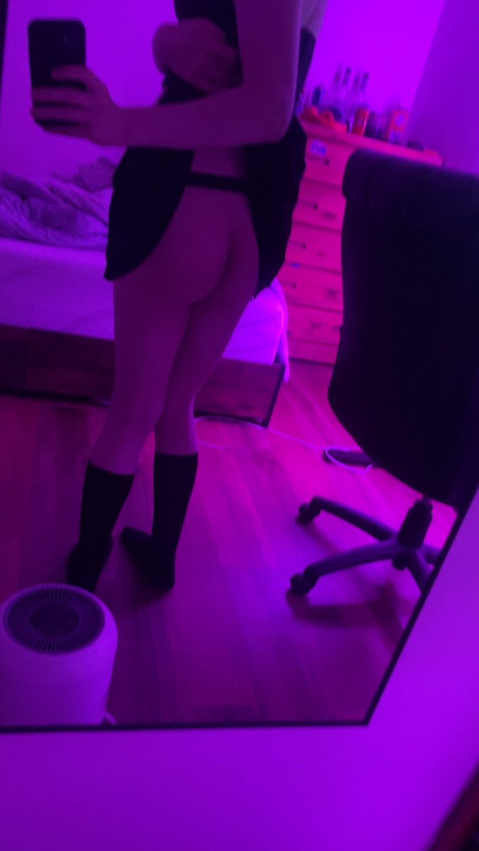 stablefemboy's tweet photo. 🍑 https://t.co/ZbDmFCb270