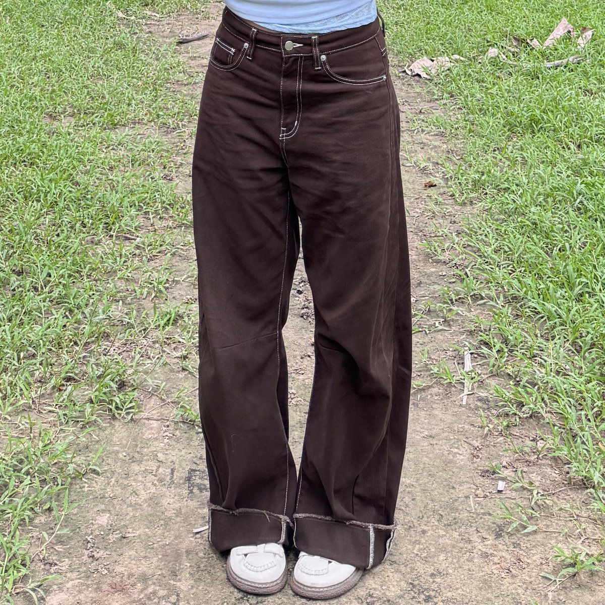 _hyperb's tweet image. เลิฟกางเกง TGDA มากกกกก ตัวนี้ต้องขอป้ายยาตลอดไปเพราะสีสวย ทรงถูกต้อง คือใส่แล้วชอบมาก ใส่ทีไรคนทักทุกทีเพราะมันคือสีน้ำตาล และทรง barrel ที่ถูกต้องสุดๆ✅✅

💌 s.shopee.co.th/5VPCL7Ysjy