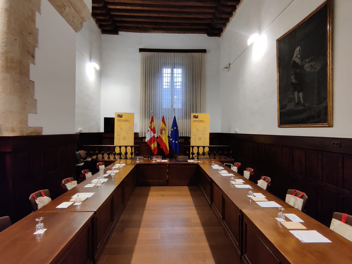 📍 Comprometidos con una educación más justa e inclusiva en Europa

El 15 de enero, Antón Seoane, director, participó en el #EC2UThinkTank en la Universidad de Salamanca, un foro europeo para reflexionar sobre los retos educativos y avanzar hacia la igualdad de oportunidades.🤝