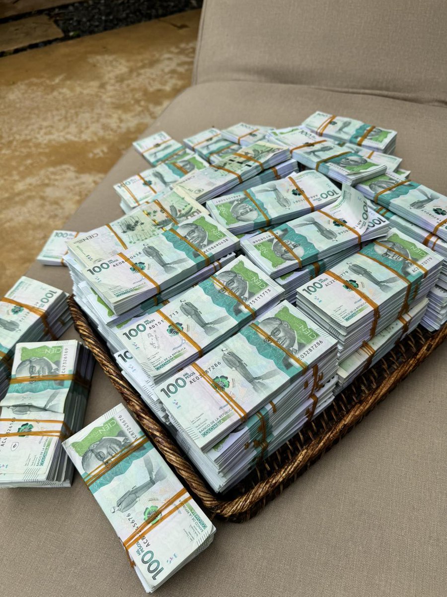 Bandidosfrasess's tweet photo. Así como trates está imagen te ira en 2026 🤑 https://t.co/6oehexc1Qe