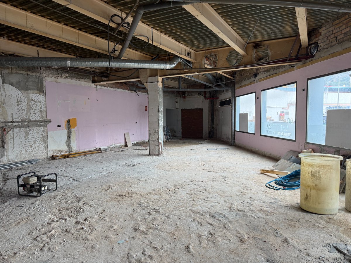 REFORMA HOTEL ESTACION MARBELLA
Reforma integral hotel estación de autobuses de Marbella. Se convertirá en un hotel de 4 Estrellas con un diseño moderno y eficiente. Contará con la tecnología más avanzada de domótica y sistemas de control así como gimnasio y piscina en cubierta