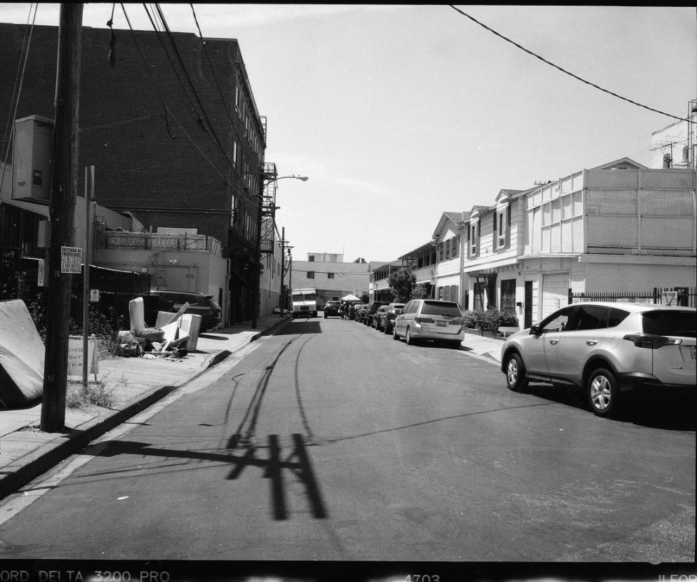 GojoHyperliquid's tweet image. Gojo Morning CT! 

I hope you’re having a great day because mine started perfectly with a bid accepted overnight for a Local Only NFT by @demi_hl 

The roster is growing. I have a few more to announce, rn is the best time to get exposed to NFT on HL. 

NFTs. HyperLiquid.