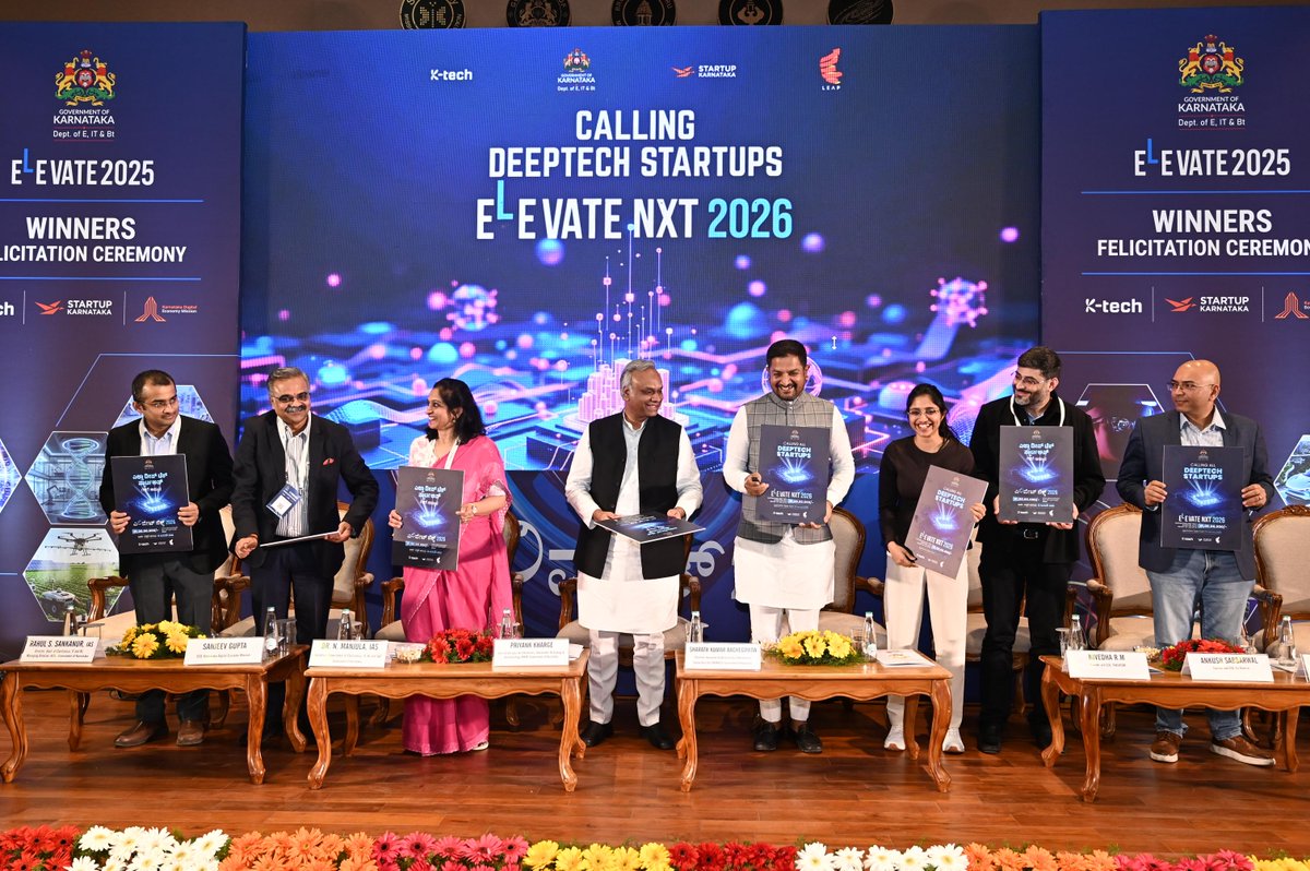 TrashCon tweet media