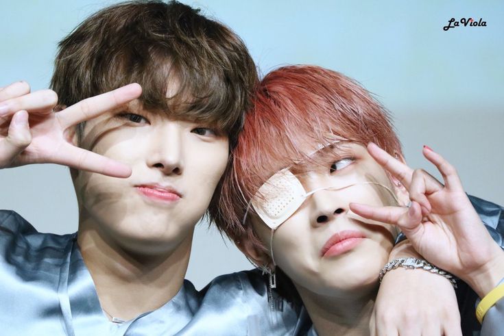 Computer_n_on's tweet image. 이쁜거봐야해 22