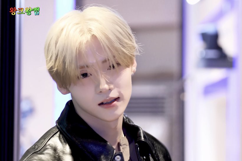 508luv's tweet image. 얼굴 진짜 말 안돼 .. 너무 잘생김