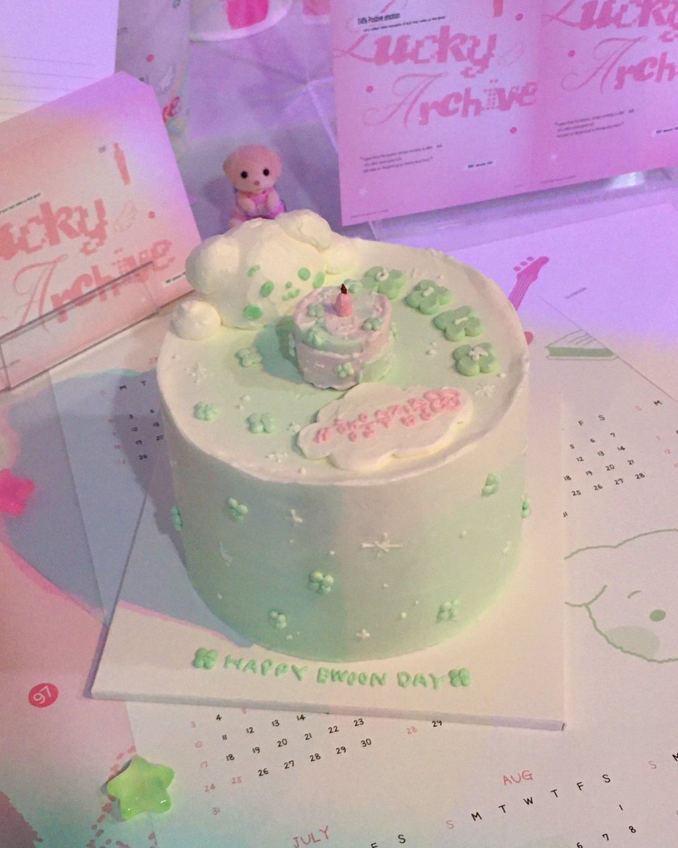 1ucky_ew's tweet photo. ˚₊‧꒰ა Ｌｕｃｋｙ ａｒｃｈｉｖｅ  ໒꒱ ‧₊˚

-

우선 럭키아카이브에 방문해주셨던 모든 분들께 감사의 인사를 드립니다! 

작년 9월부터 시작해서 약 5개월간 준비했던 이벤트가 종료되었습니다〰️ 개인적으로 좋아했던 작업이라 후기를 기록해봅니다! 🍀 https://t.co/6Tz0A8EPYi