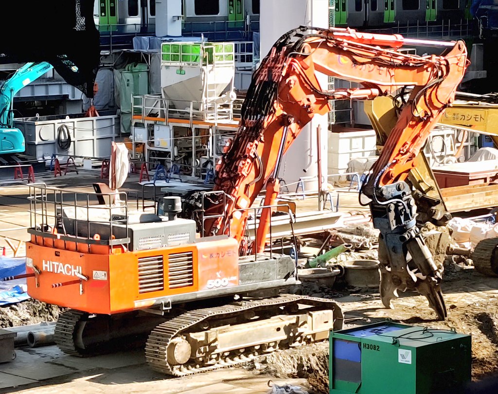 解体用 マルチブーム解体仕様機ZX1100K-7の受注を開始 - 日立建機