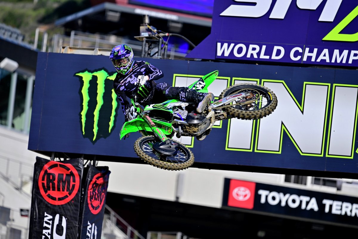 □AMAスーパークロス 第2戦サンディエゴ 450ccクラスではMonster