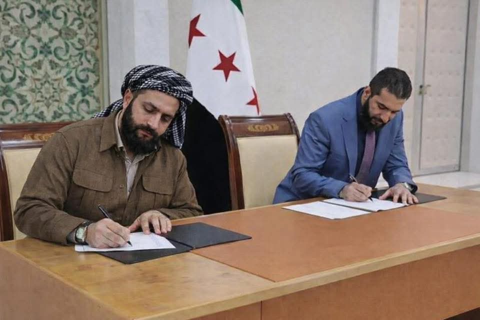 تم الإتفاق بنجاح بين أحمد الشرع و أبو محمد