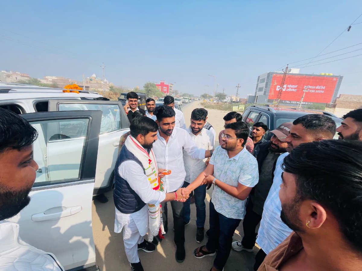 बीकानेर में युवा कांग्रेस एवं NSUI के पदाधिकारियों, कार्यकर्ताओं व युवा साथियों से मुलाकात की, आप सभी स्नेहीजनों द्वारा किए गए स्वागत-सत्कार के लिए हृदय से आभार। <a href="/Rajasthan_PYC/">Rajasthan Youth Congress</a>