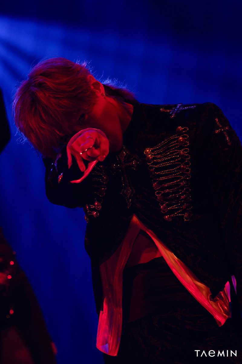 절대 눈을 봐선 안돼