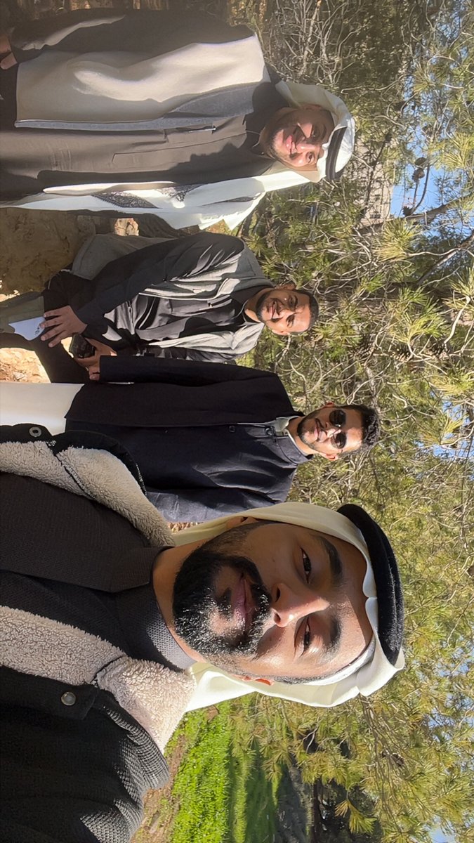 Ah89ibr's tweet photo. Travel companions 🫂 https://t.co/FSj8nKOi3f