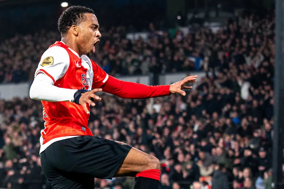 🚨 L’OM est TOUT PROCHE de boucler la venue de Quinten Timber 🇳🇱 (24 ans), milieu de terrain de Feyenoord !

Le joueur s’est déjà mis d’accord et veut rejoindre le club. Discussions finales entre l’OM et Feyenoord. (<a href="/FabrizioRomano/">Fabrizio Romano</a>)

#TeamOM #MercatOM