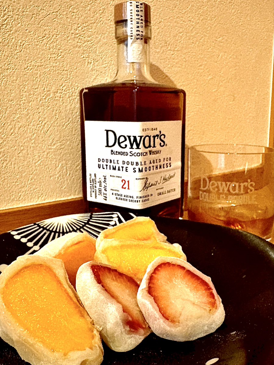 dewars_jpn's tweet image. 大福の皮を被ったフルーツたち
21年とのオススメはメロン🍈🥃