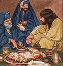 RaiosLuminosos's tweet photo. Evangelho (Mc 2,18-22)
Naquele tempo, os discípulos de João Batista e os fariseus estavam jejuando. Então, vieram dizer a Jesus: "Por que os discípulos de João e os discípulos dos fariseus jejuam, e os teus discípulos não jejuam?" Jesus respondeu: "Os convidados de um casamento poderiam, por acaso, fazer jejum, enquanto o noivo está com eles? Enquanto o noivo está com eles, os convidados não podem jejuar. Mas vai chegar o tempo em que o noivo será tirado do meio deles; aí, então, eles vão jejuar. Ninguém põe um remendo de pano novo numa roupa velha; porque o remendo novo repuxa o pano velho e o rasgão fica maior ainda. Ninguém põe vinho novo em odres velhos; porque o vinho novo arrebenta os odres velhos, e o vinho e os odres se perdem. Por isso, vinho novo em odres novos".
— Palavra da Salvação.