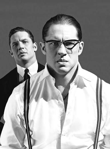 charlhene's tweet photo. @THR please do #actorsonactors with #michaelbjordan and #tomhardy both played twins and I wanna hear from them how they prepared for the roles it would be 🔥🔥🔥 https://t.co/bbypdlnOX2
