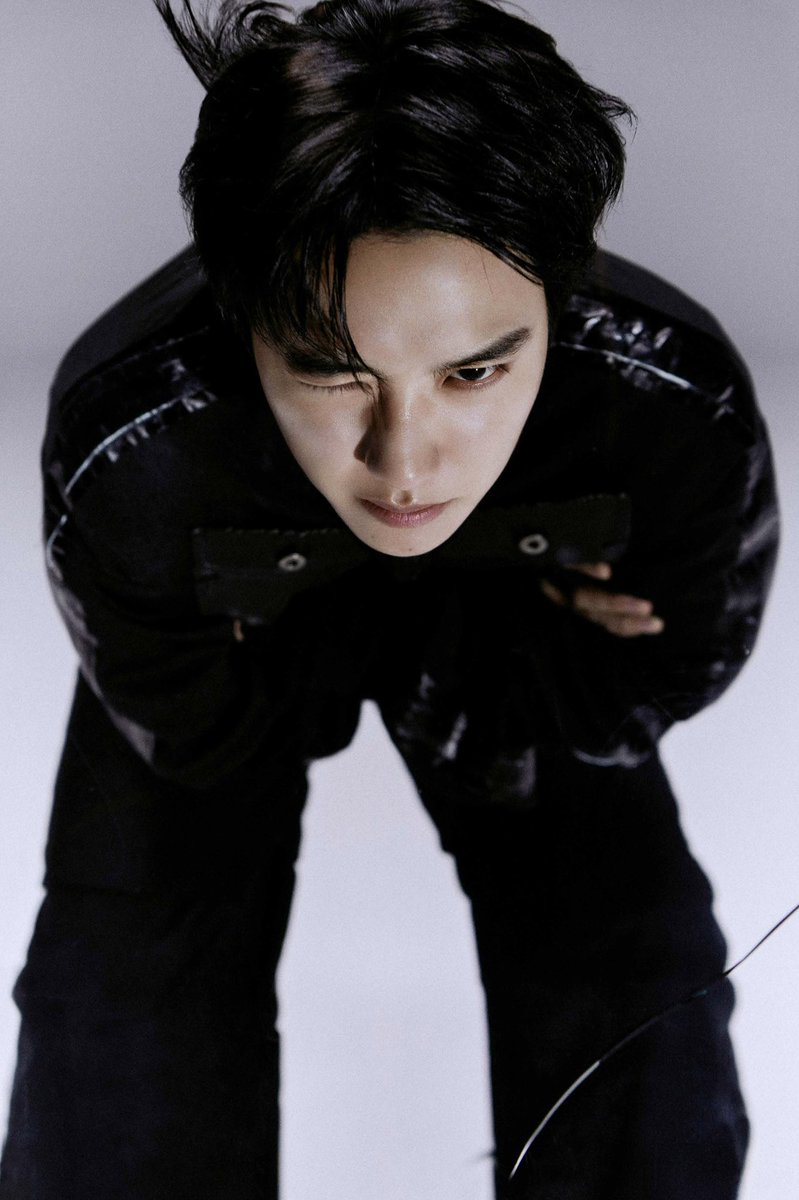 D.O. - 'REVERXE' Digital Booklet from iTunes