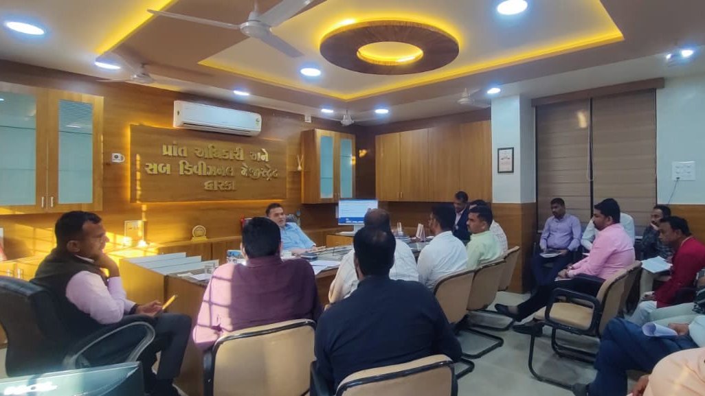 SDM Dwarka and ERO-82 Dwarka tweet media