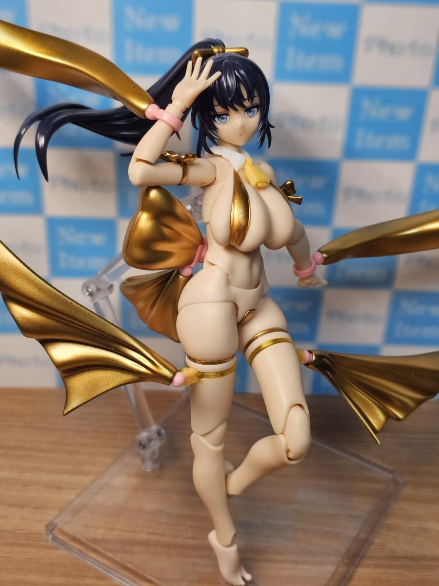 일하기싫어으어엌 tweet media