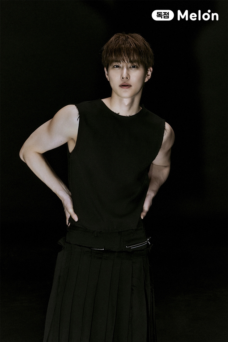 knockknock0408's tweet image. SUHO