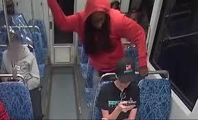 leglaive_'s tweet image. "ne touche absolument personne, zero dégât, nulle part"