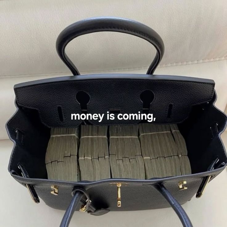 𝓁𝒾𝓁𝓎. tweet media