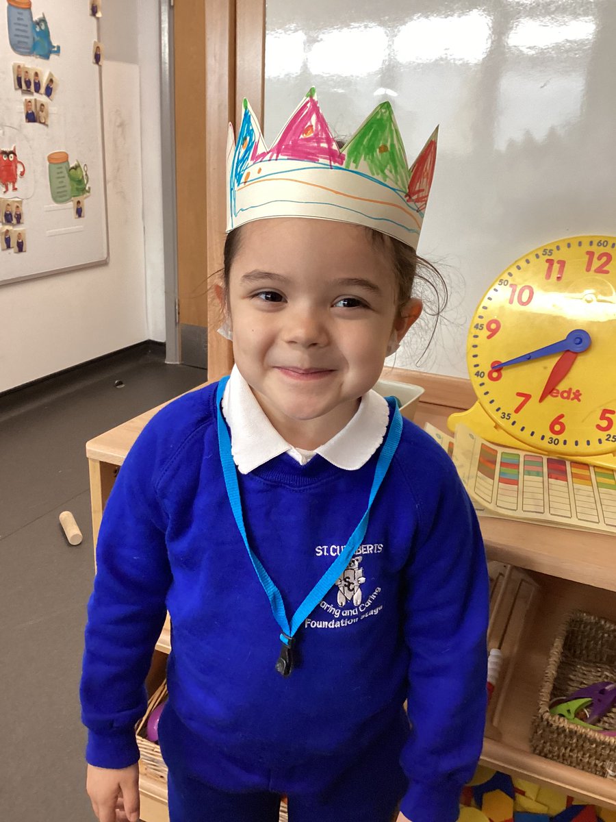 StCuthbertsPri's tweet photo. Reception recapped on our Nativity story, we talked about the visit from the Magi. To remind ourselves, we sang our song ‘Follow the Star’ from our Nativity, then created crowns to represent the Magi 👑 #StCuthbertsEYfS #StCuthbertsRE https://t.co/V6cmmpURbv