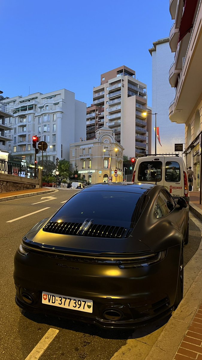 Elitecargasm's tweet image. 