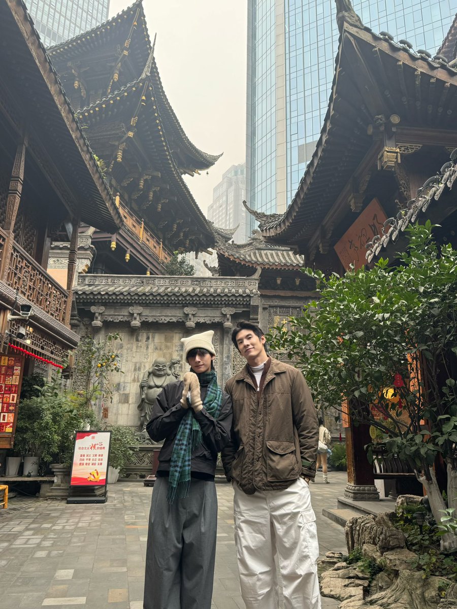 เอาบุญมาฝากทุกคนค้าบบบ ขอให้ปีนี้ เป็นปีที่ดีของทุกคนเลยน้าาา 🧡